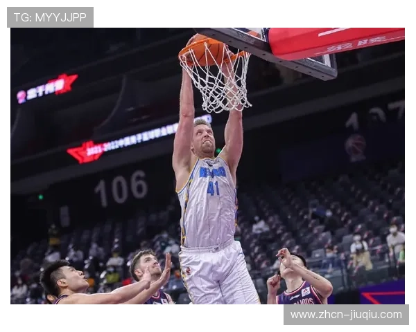 菲尼克斯水星队推出限量版纪念品引发球迷热潮彰显冠军荣耀